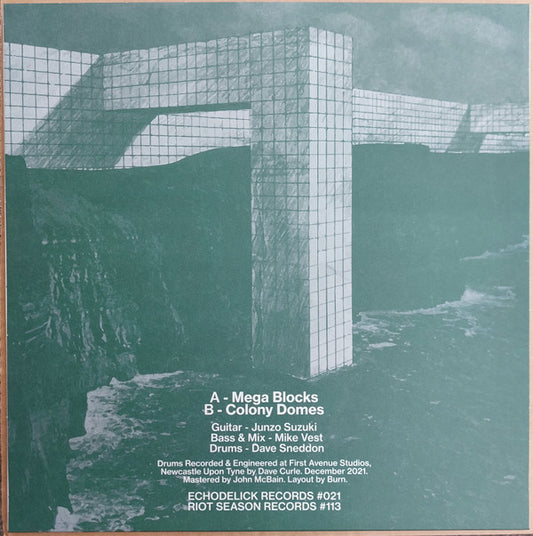 Mienakunaru : Strato Arcology (LP, Ltd, Gre)