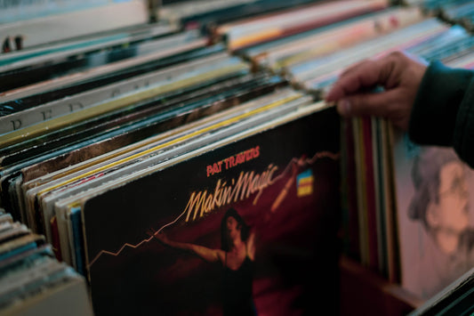 Get Cash for Your Vinyl Records: We Buy Records