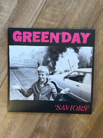 Green Day : Saviors (LP, Album, Ltd, Hot)