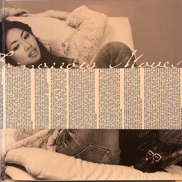 Beabadoobee : This Is How Tomorrow Moves (LP, Album, Red)