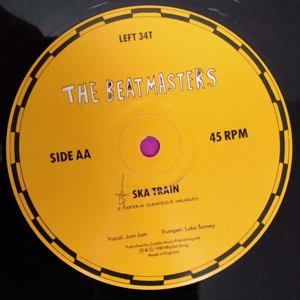 The Beatmasters Featuring Betty Boo : Hey DJ / I Can't Dance To That Music You're Playing b/w Ska Train (12", Single, Dam)
