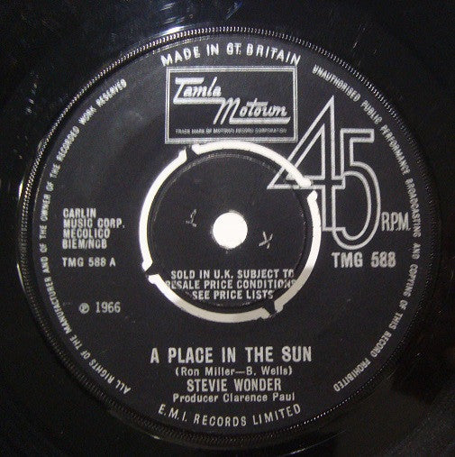 Stevie Wonder : A Place In The Sun / Sylvia (7", Single, 4-P)