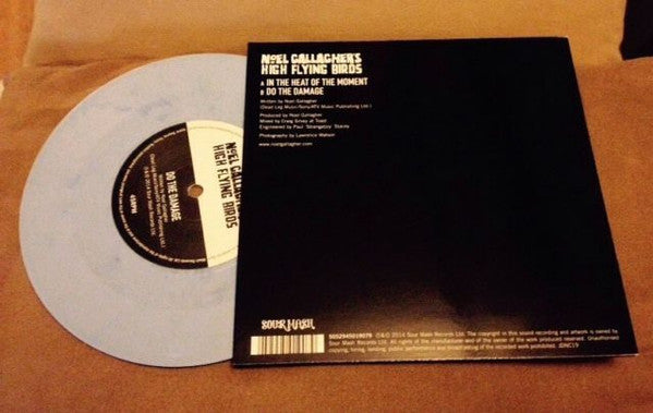 Noel Gallagher's High Flying Birds : In The Heat Of The Moment (7", Single, Ltd, Blu)