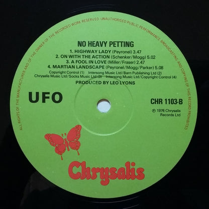 UFO (5) : No Heavy Petting (LP, Album)