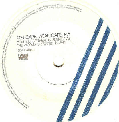 Get Cape. Wear Cape. Fly : War Of The Worlds (7", Single, Ltd, 1/2)