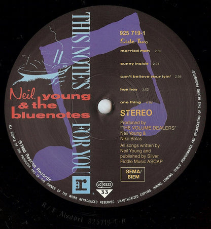 Neil Young & The Bluenotes (5) : This Note's For You (LP, Album)